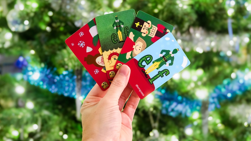 img of 埃尔夫主题的指南针卡将于周三开售，TransLink宣布