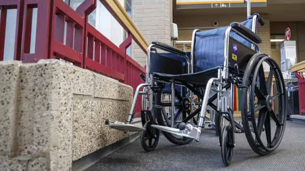 img of 八百万加拿大人至少有一种残疾：统计加拿大