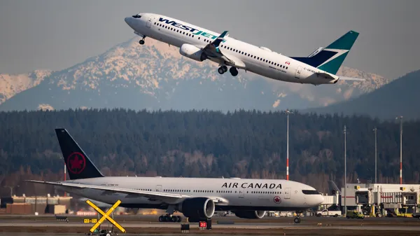 img of 航空公司预计2024年将实现稳定利润，创下旅客数量纪录