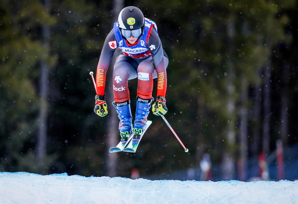 img of 雪车越野世界杯站：兄妹汉娜和贾里德·施密特携手摘金