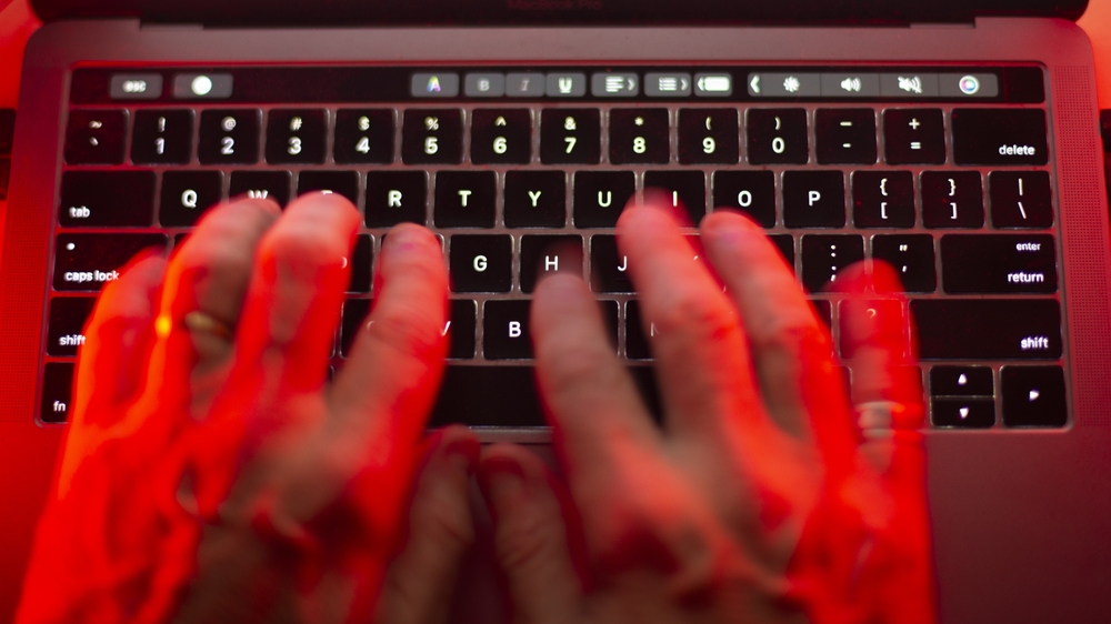 img of 人工智能生成的恶作剧构成对公共安全的“持久威胁”：情报分析