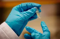 img of 用一点唾液就能检测第一阶段癌症的方法