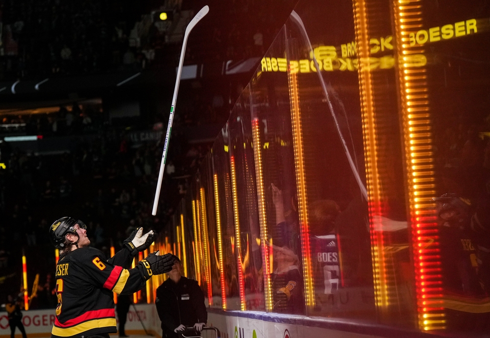 img of 勇士星布鲁克·博塞尔梅开二度 帮助加人4-1击败闪电队并登顶NHL得分榜