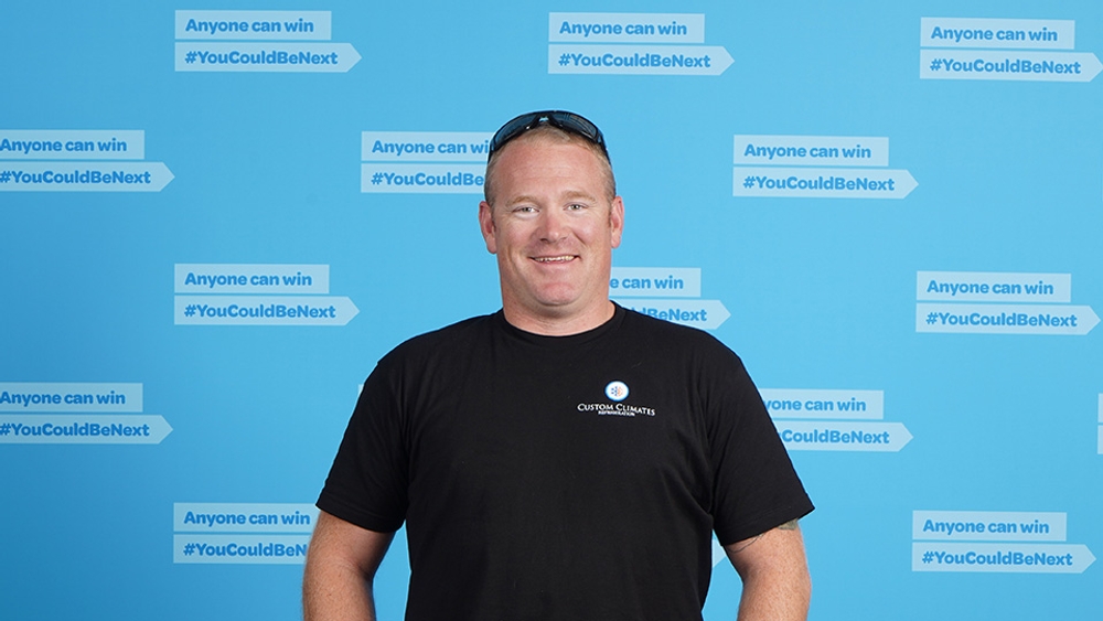 img of 卑诗省基洛纳市居民因生日礼物中的刮刮卡赢得10万加元