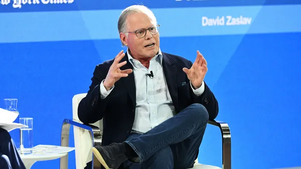 img of 华纳兄弟探索公司和派拉蒙公司首席执行官讨论可能的合并