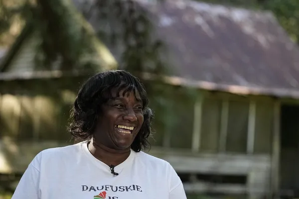 img of 美国黑人后裔致力于保护历史社区，但保护遗产却变得复杂