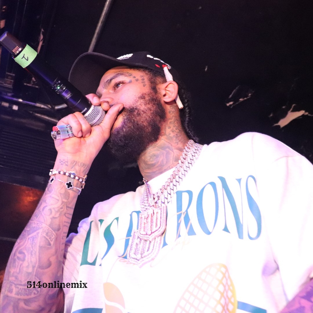 img of 加拿大蒙特利尔警察在美国说唱歌手Dave East的演唱会外喷射辣椒喷雾