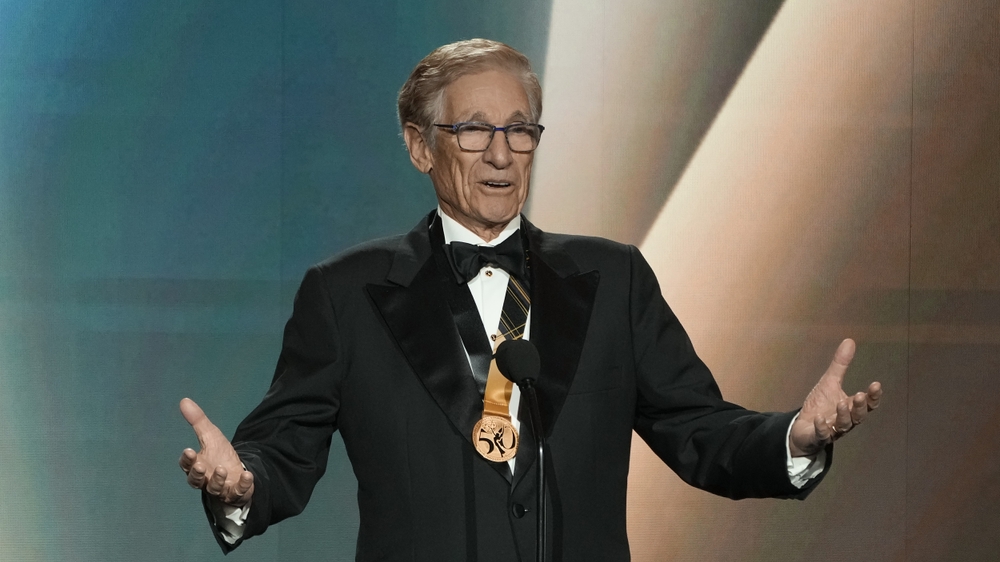 img of “你就是他的爸爸！”Maury Povich向丹佛动物园的红毛猩猩宣布