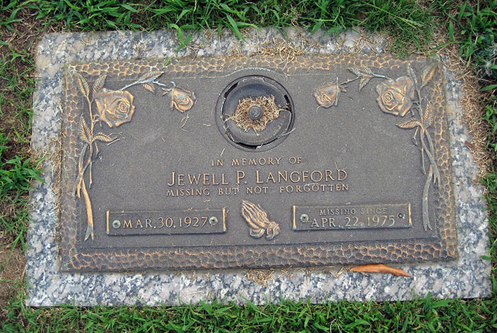 img of 昔日冷案：2023年有突破，2024年有迷局