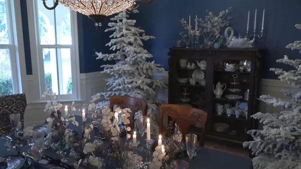 img of 喜欢哈尔马克电影吗？现在你可以参观拍摄这些电影的不列颠哥伦比亚省的住宅