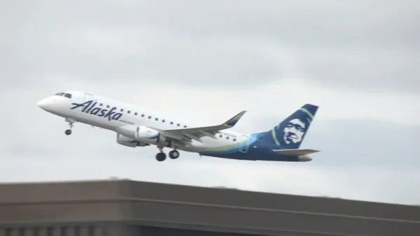 img of 美国联邦航空管理局发布紧急命令，暂时停飞部分波音737 MAX 9客机