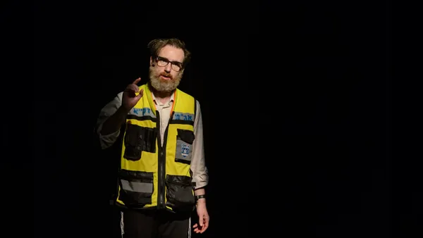 img of 温哥华戏剧“奔跑者”因加沙紧张局势取消了维多利亚的演出